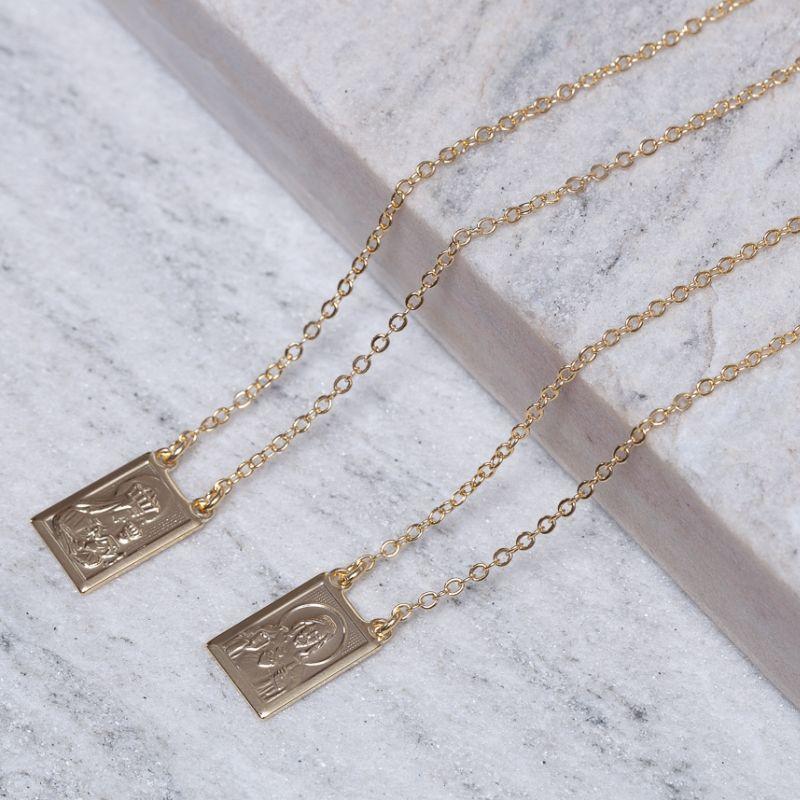 COLAR ESCAPULÁRIO MARIA E SAGRADO CORAÇÃO DE JESUS BANHO OURO 18K