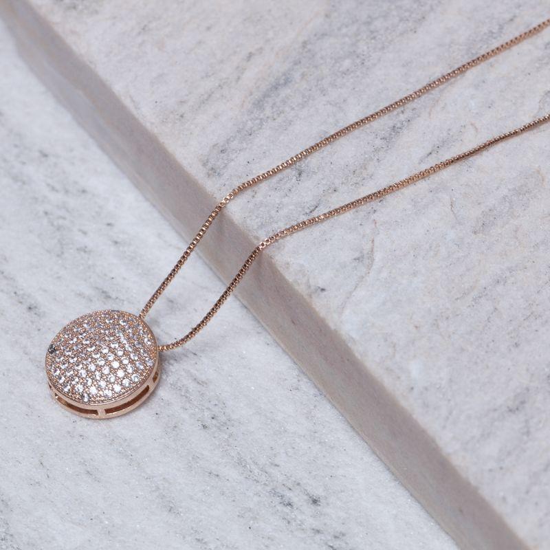 COLAR MEIA BOLA CRAVEJADA BANHO ROSÉ