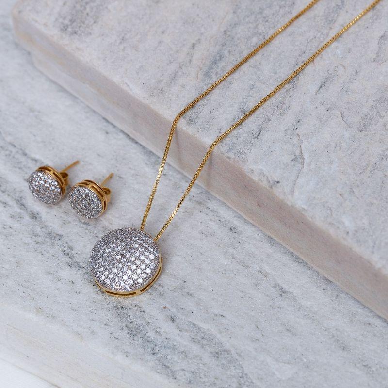 CONJUNTO REDONDO COM CANETA RÓDIO BRANCO E ZIRCÔNIAS BANHO OURO 18K