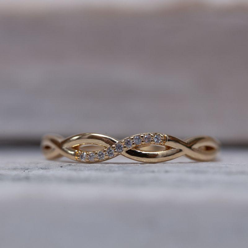 ANEL TORCIDO CRAVEJADO BANHO OURO 18K