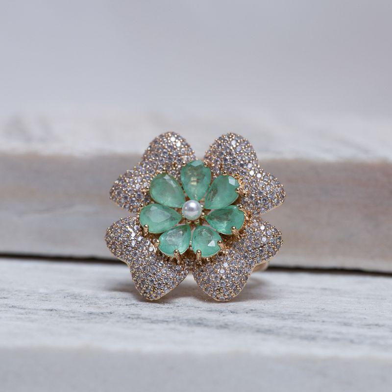 ANEL FESTA FLOR COM PEDRA VERDE TIFFANY BANHO OURO 18K