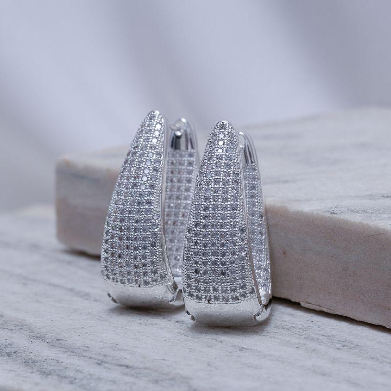 BRINCO ARGOLA GRANDE ELEGANTE CRAVEJADA BANHO PRATA