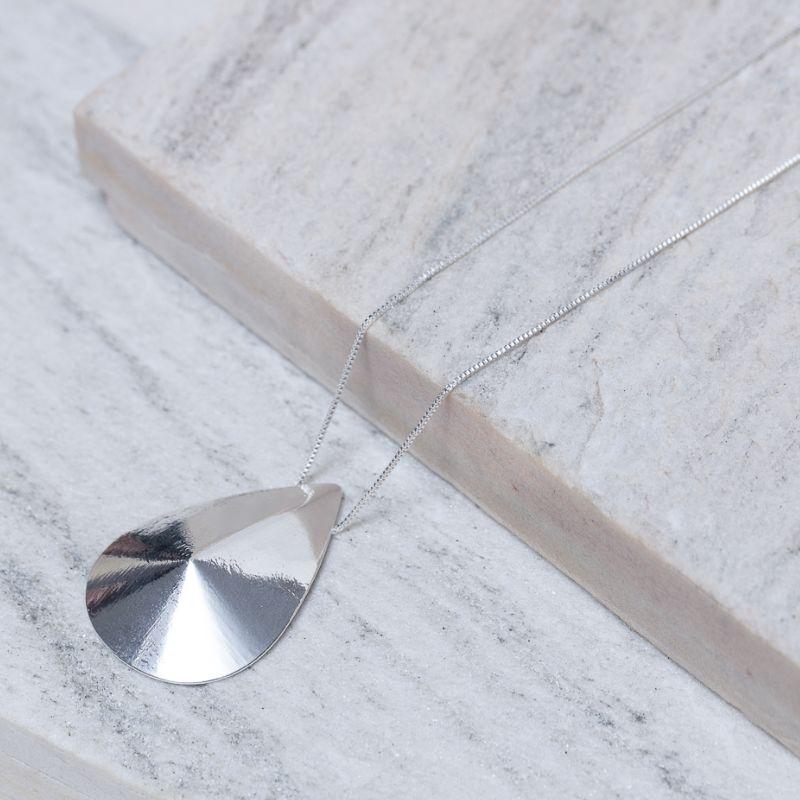 COLAR GOTA GRANDE FOSCA BANHO PRATA