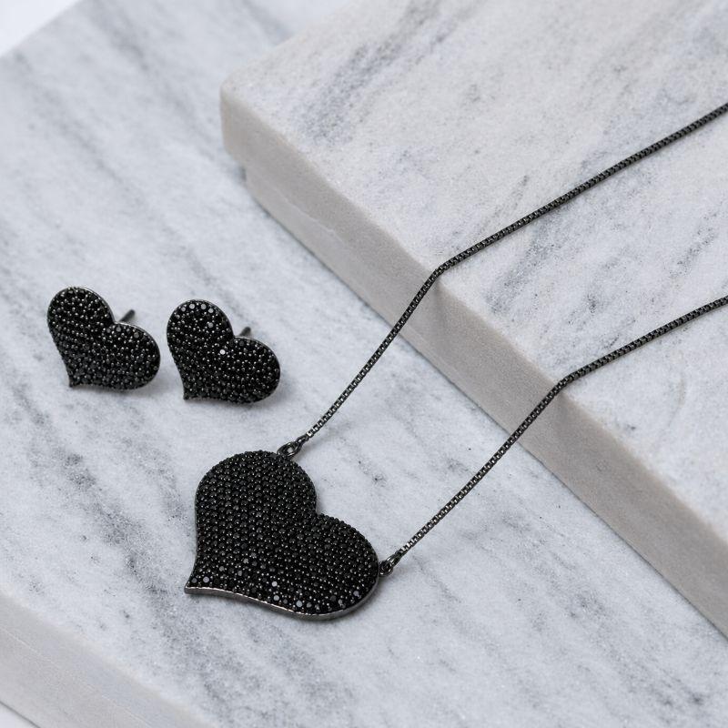 CONJUNTO CORAÇÃO COM ZIRCÔNIAS NEGRAS BANHO RÓDIO NEGRO