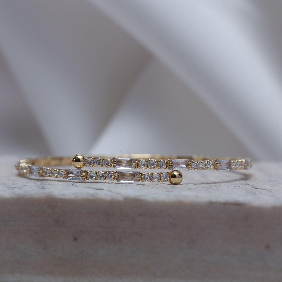 BRACELETE REGULÁVEL COM ZIRCÔNIAS CRISTAIS BANHO OURO 18K
