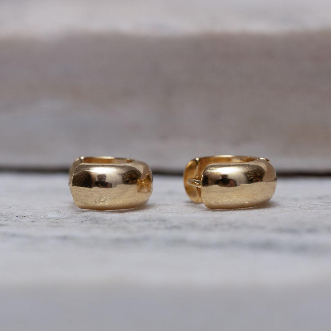 BRINCO ARGOLA M LISA BANHO OURO 18K