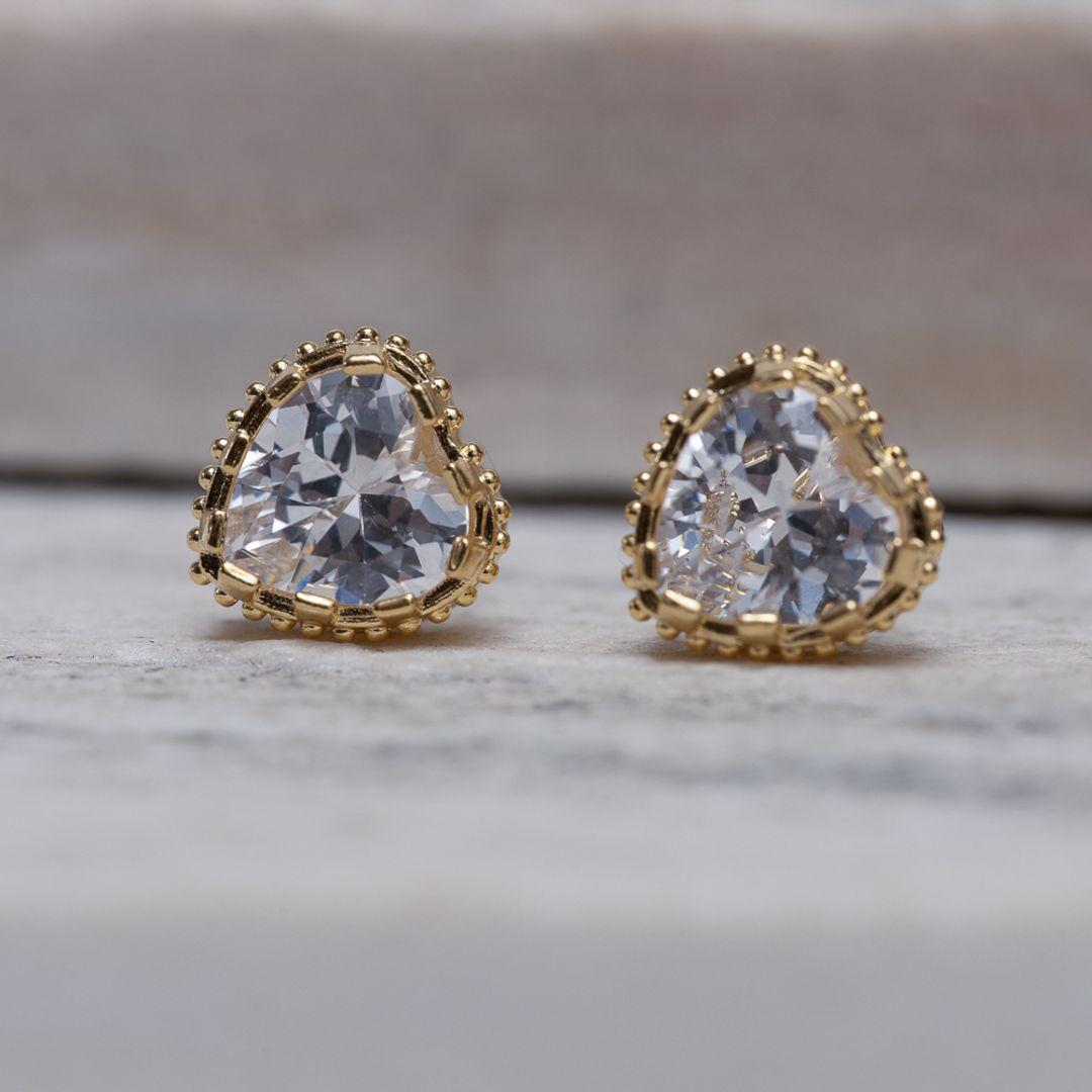BRINCO CORAÇÃO CRISTAL BANHO OURO 18K