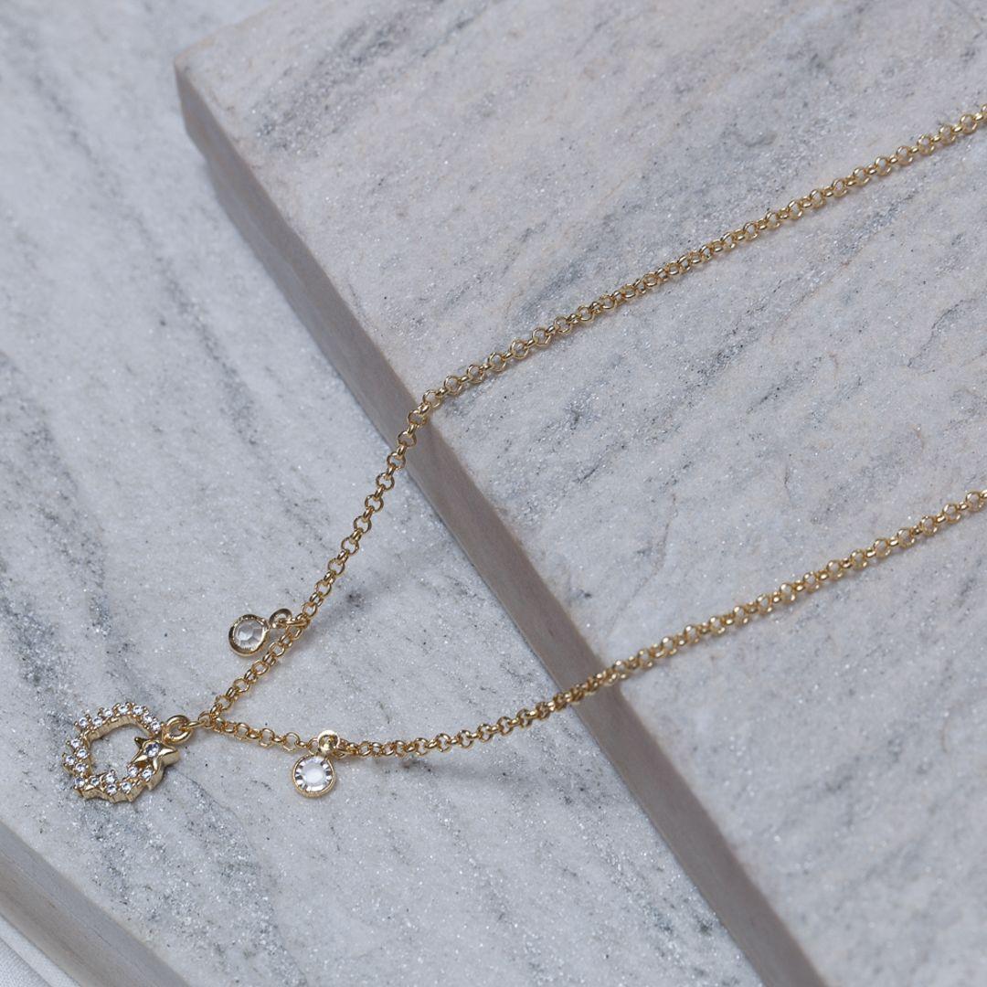 COLAR ELO PORTUGUÊS COM PINGENTE CRAVEJADO BANHO OURO 18K