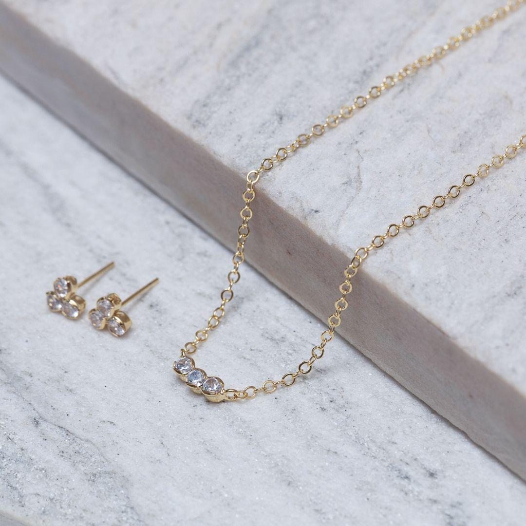CONJUNTO TRÊS ZIRCÔNIAS BANHO OURO 18K