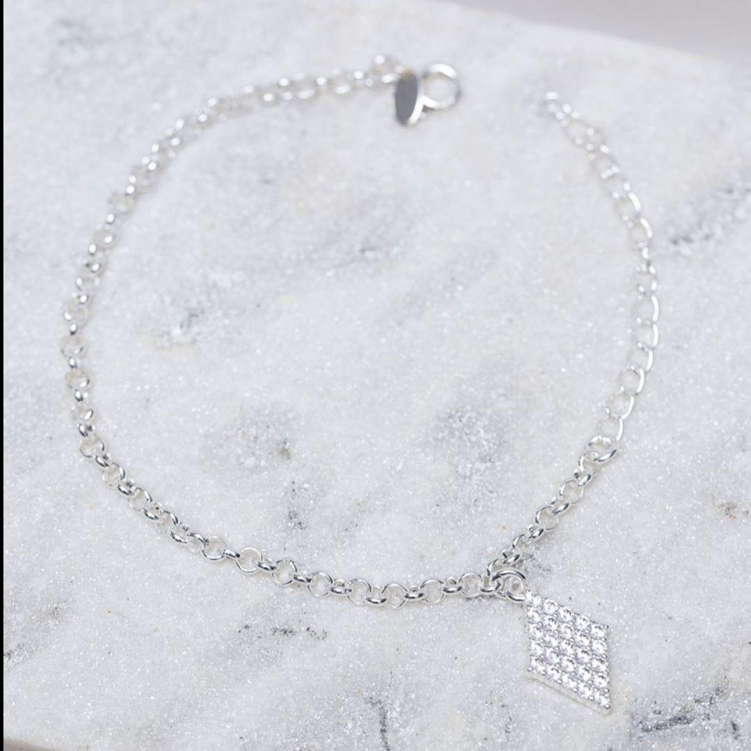 PULSEIRA ELO PORTUGUÊS COM PINGENTE LOSANGO CT BANHO PRATA